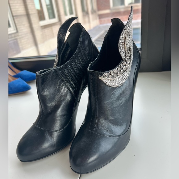 Chanel Haute Couture Booties - Picture 6 of 7